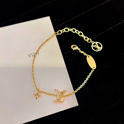 [AuraEcho Jewelry]LOGO STAR MOTIF GOLD BRACELET
