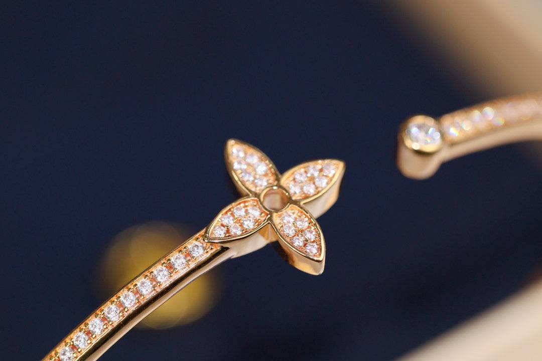 [AuraEcho Jewelry]IDYLLE PINK GOLD OPEN BRACELET DIAMOND PAVED