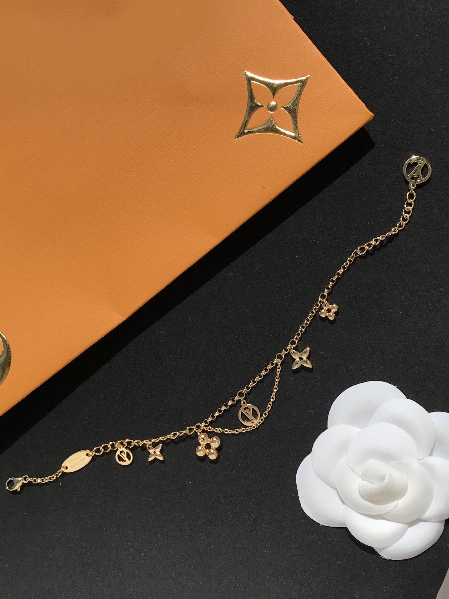 [AuraEcho Jewelry]BLOOMING PINK GOLD MOP BRACELET